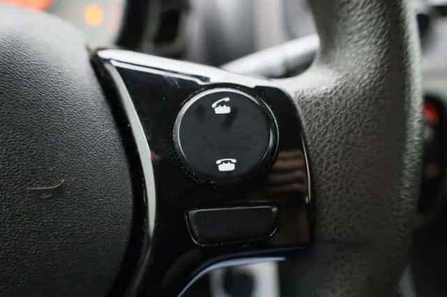 Peugeot 108 (2021) thumbnail 15
