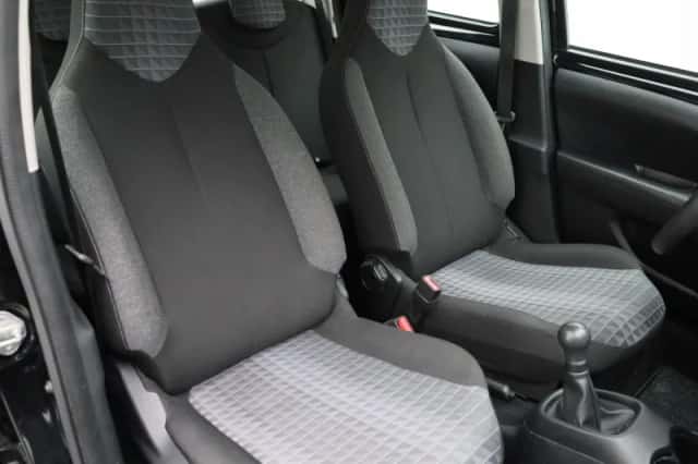 Peugeot 108 (2021) thumbnail 31