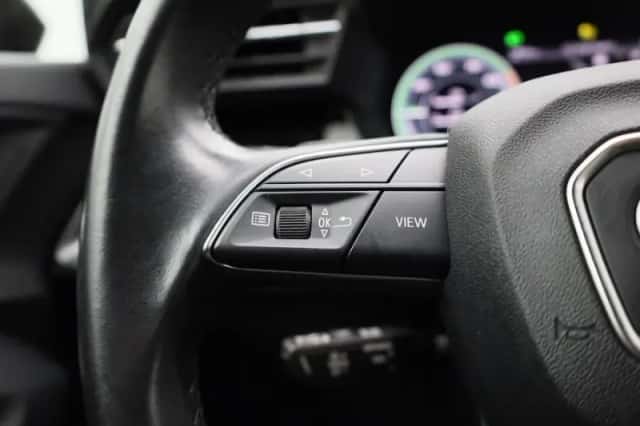 Audi A3 (2023) thumbnail 12