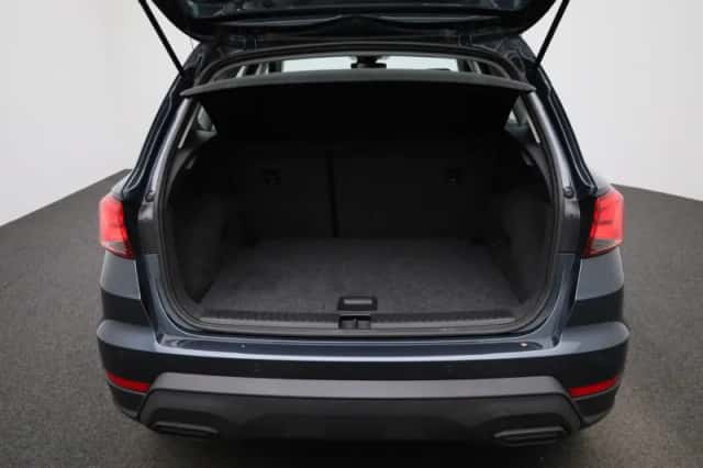 SEAT Arona (2023) thumbnail 11