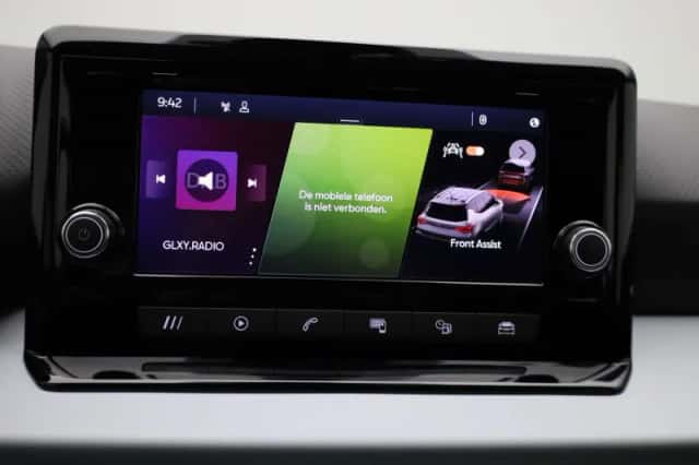 SEAT Arona (2023) thumbnail 17