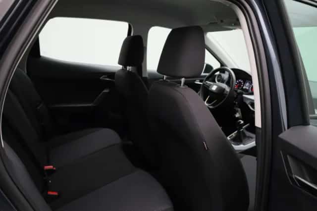 SEAT Arona (2023) thumbnail 28