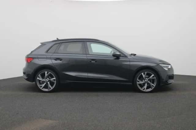 Audi A3 (2021) thumbnail 6