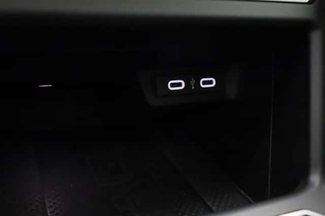Volkswagen Polo (2024) thumbnail 24