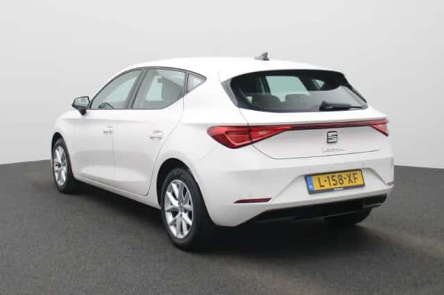 SEAT Leon (2021) thumbnail 2