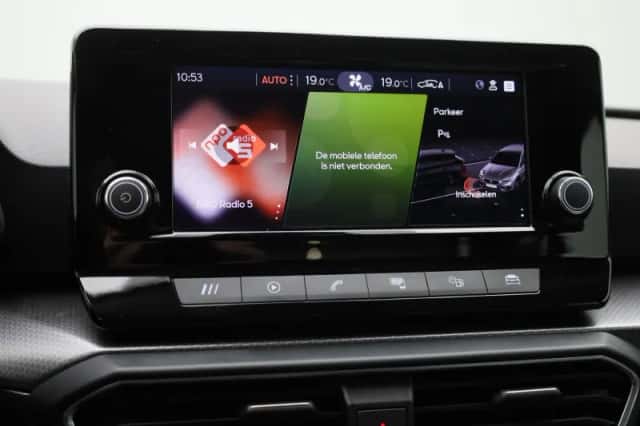 SEAT Leon (2021) thumbnail 16