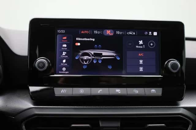 SEAT Leon (2021) thumbnail 21