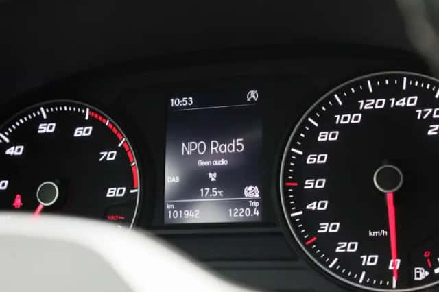SEAT Leon (2021) thumbnail 23