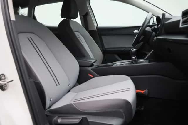 SEAT Leon (2021) thumbnail 31