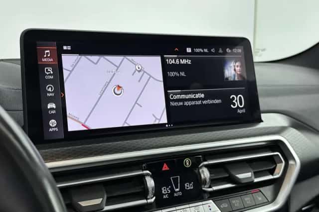 BMW X3 (2023) thumbnail 12