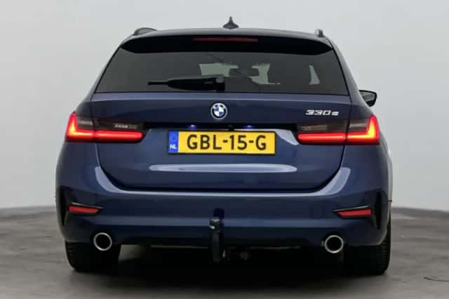 BMW 3-Serie (2022) thumbnail 3