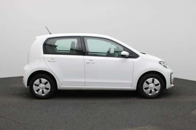 Volkswagen Up! (2021) thumbnail 6
