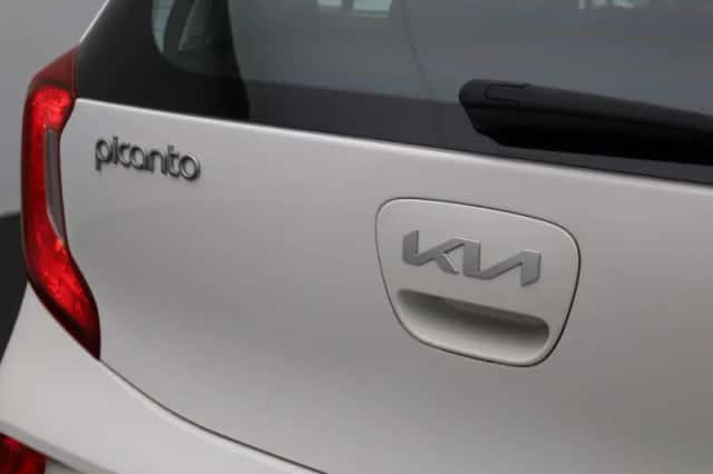 Kia Picanto (2022) thumbnail 28