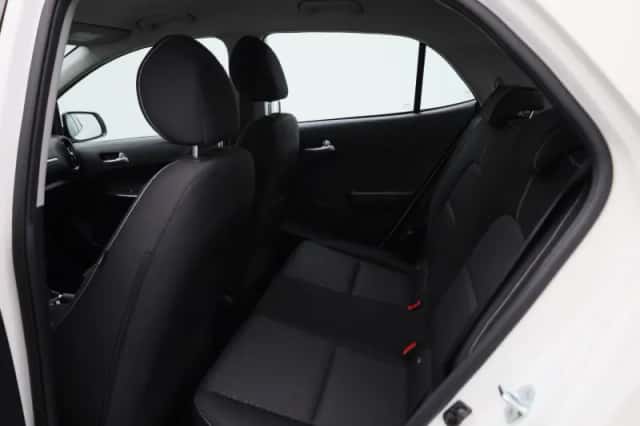Kia Picanto (2022) thumbnail 10