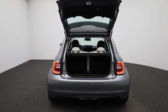 Fiat 500 (2023) thumbnail 11