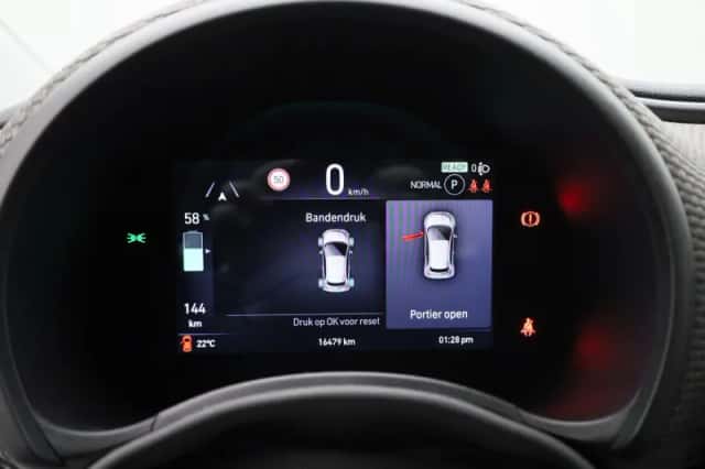 Fiat 500 (2023) thumbnail 8