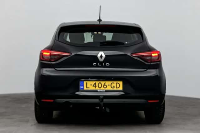 Renault Clio (2021) thumbnail 3
