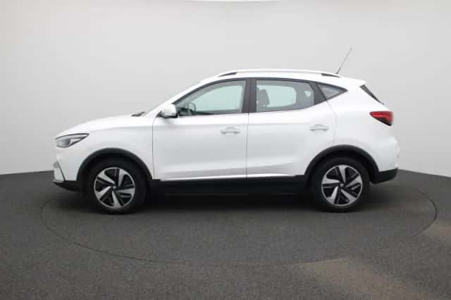 MG ZS (2023) thumbnail 4
