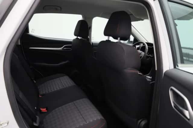 MG ZS (2023) thumbnail 33