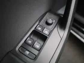 SEAT Leon thumbnail 25