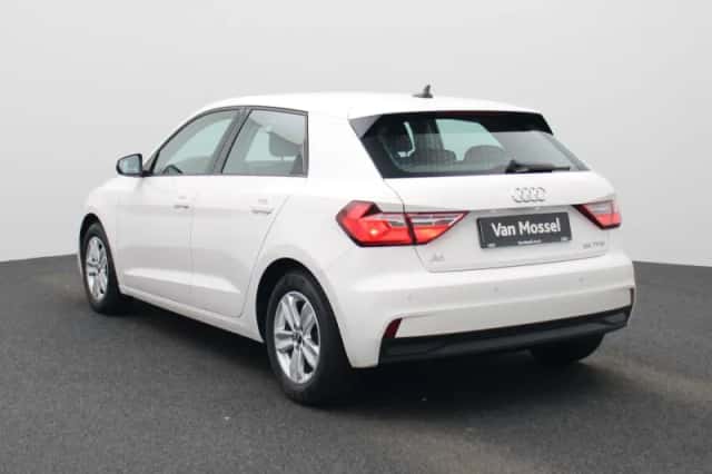 Audi A1 (2021) thumbnail 2
