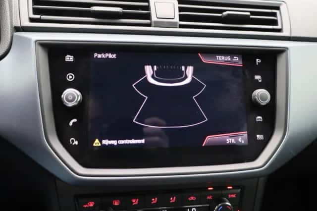 SEAT Arona (2018) thumbnail 28