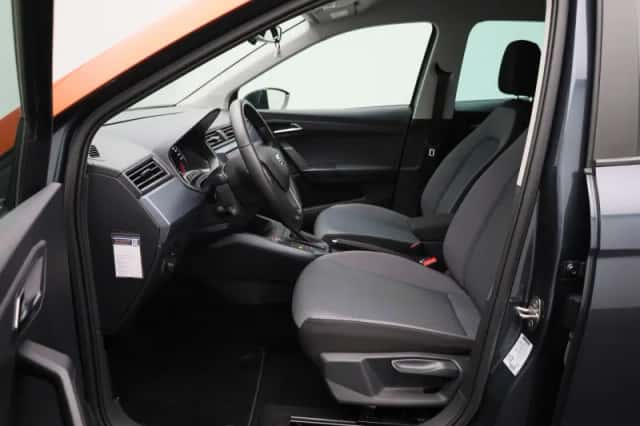 SEAT Arona (2018) thumbnail 9