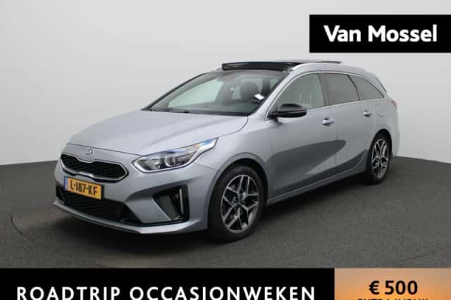 Kia Ceed Sportswagon (2021) thumbnail 1