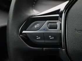 Peugeot 208 (2023) thumbnail 17