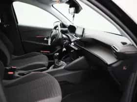 Peugeot 208 (2023) thumbnail 26