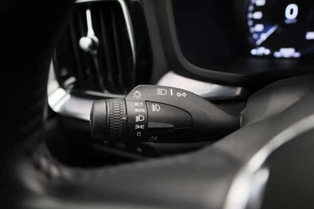Volvo V60 (2022) thumbnail 22