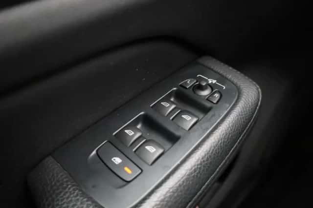 Volvo V60 (2022) thumbnail 23
