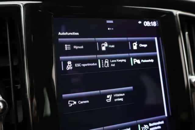 Volvo V60 (2022) thumbnail 27