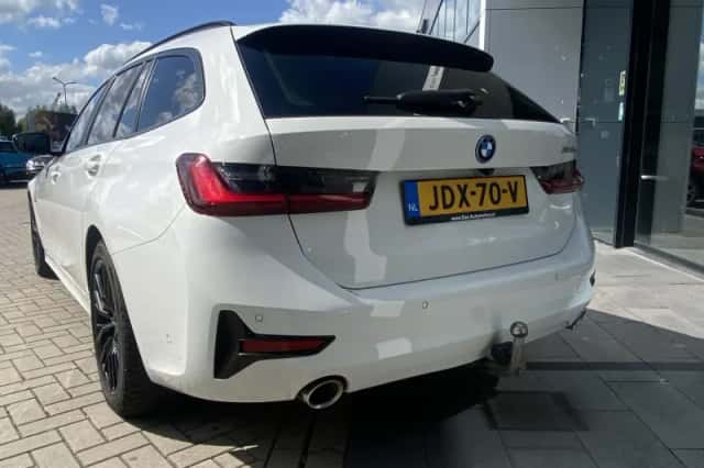 BMW 3-Serie (2022) thumbnail 3