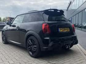 MINI Cooper S thumbnail 3