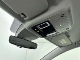 Volkswagen Golf thumbnail 13