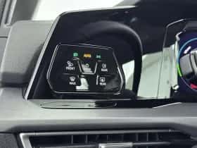 Volkswagen Golf thumbnail 19