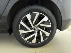 Volkswagen Golf (2023) thumbnail 26