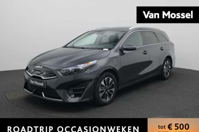 Kia Ceed Sportswagon (2023) thumbnail 1