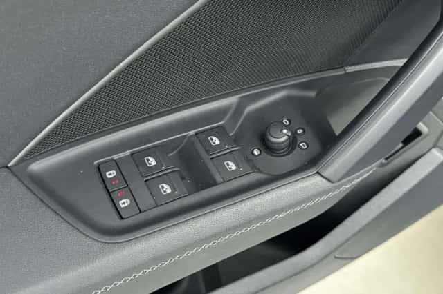 Audi A3 (2021) thumbnail 14