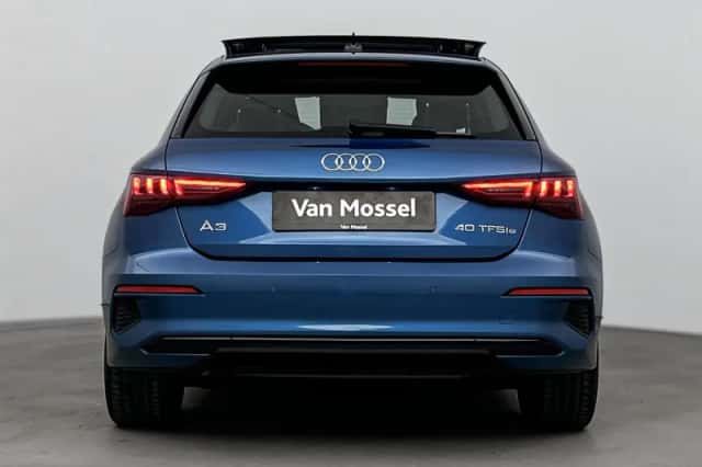 Audi A3 (2021) thumbnail 3
