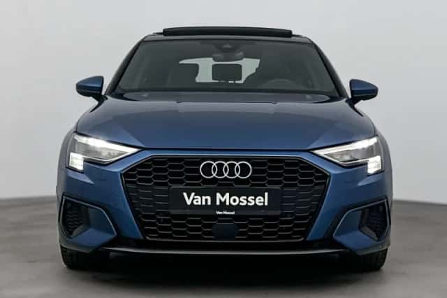 Audi A3 (2021) thumbnail 5