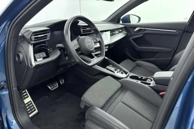 Audi A3 (2021) thumbnail 9