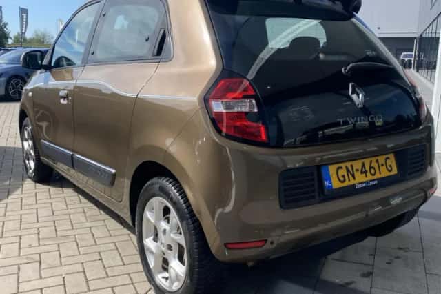 Renault Twingo (2015) thumbnail 3