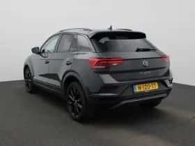 Volkswagen T-Roc thumbnail 2