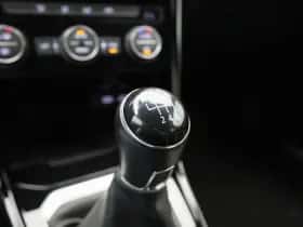 Volkswagen T-Roc thumbnail 26