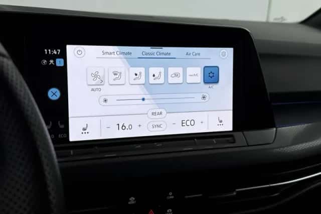 Volkswagen Golf (2022) thumbnail 19