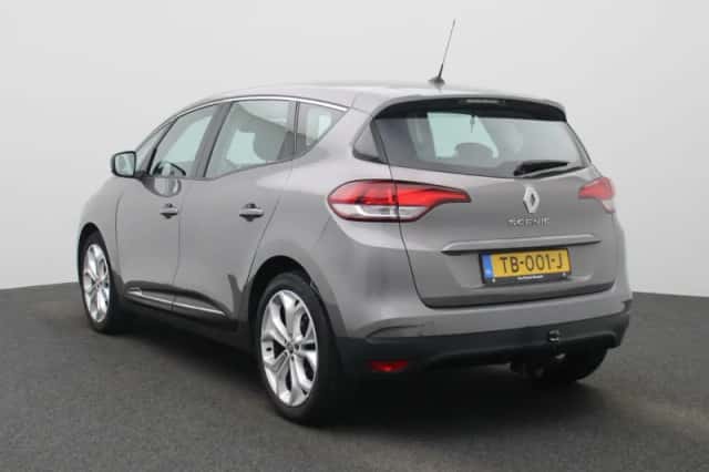 Renault Scénic (2018) thumbnail 2