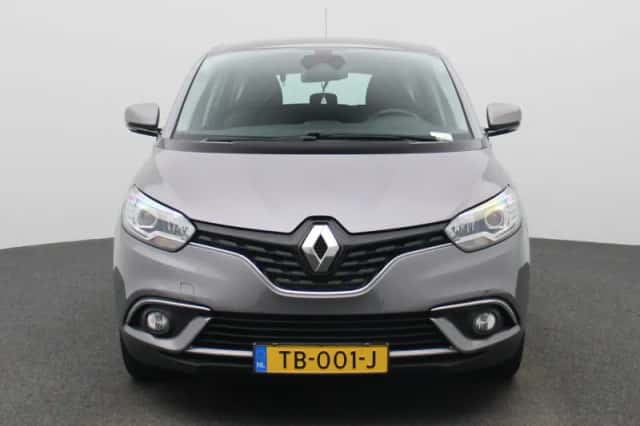 Renault Scénic (2018) thumbnail 3