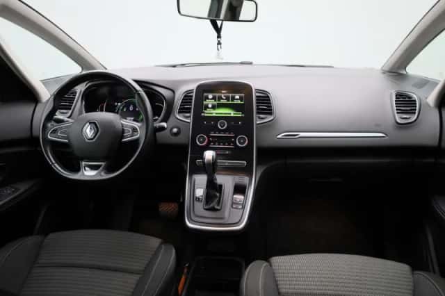 Renault Scénic (2018) thumbnail 32